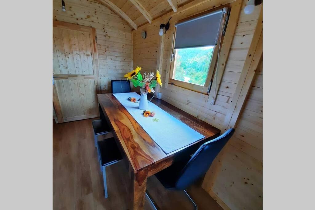 RumikonAutarkes Tiny House Mit Rheinblickアパートメント エクステリア 写真