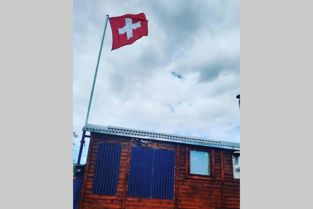 RumikonAutarkes Tiny House Mit Rheinblickアパートメント エクステリア 写真